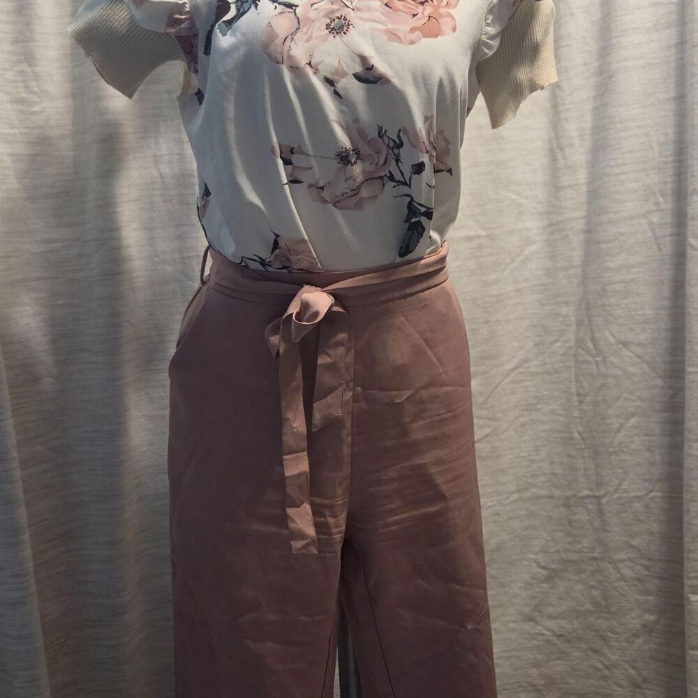 Shein Women's Pink and White Blouse with matching pants